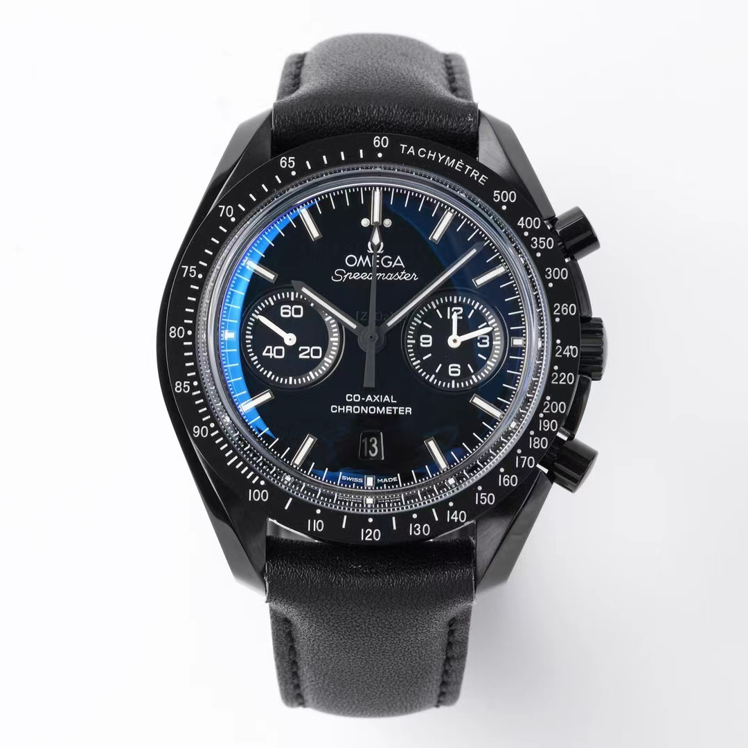 Speedmaster Dark Side of the Moon 44.25 mm, black ceramic on leather strap