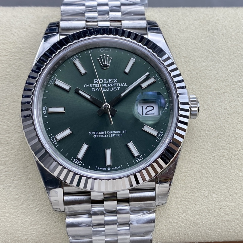 Datejust 41 Mint green Oyster, 41 mm, Oystersteel and white gold