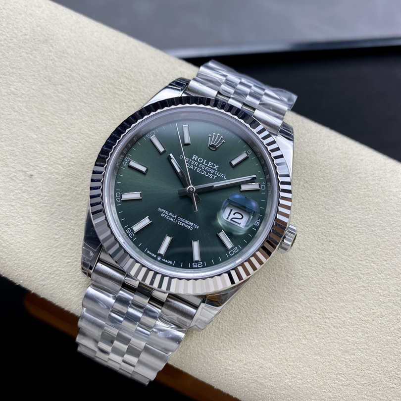 Datejust 41 Mint green Oyster, 41 mm, Oystersteel and white gold