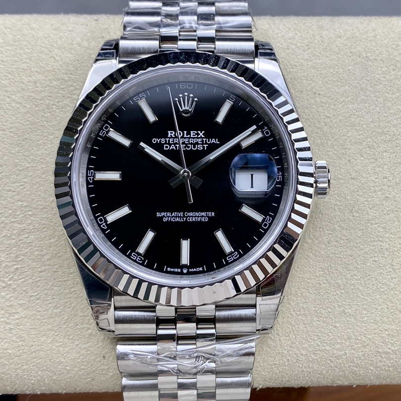 Datejust 41 Bright black Oyster, 41 mm, Oystersteel and white gold