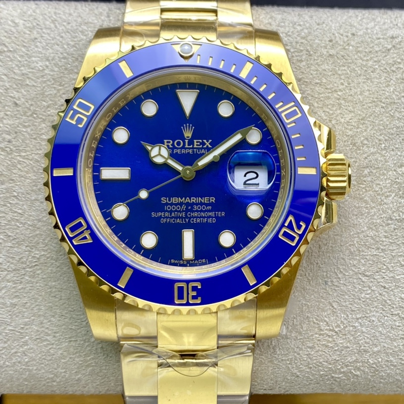 Submariner Date Blue ceramic Oyster, 41 mm, yellow gold