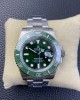 Submariner Date Green ceramic Oyster, 40 mm, Oystersteel