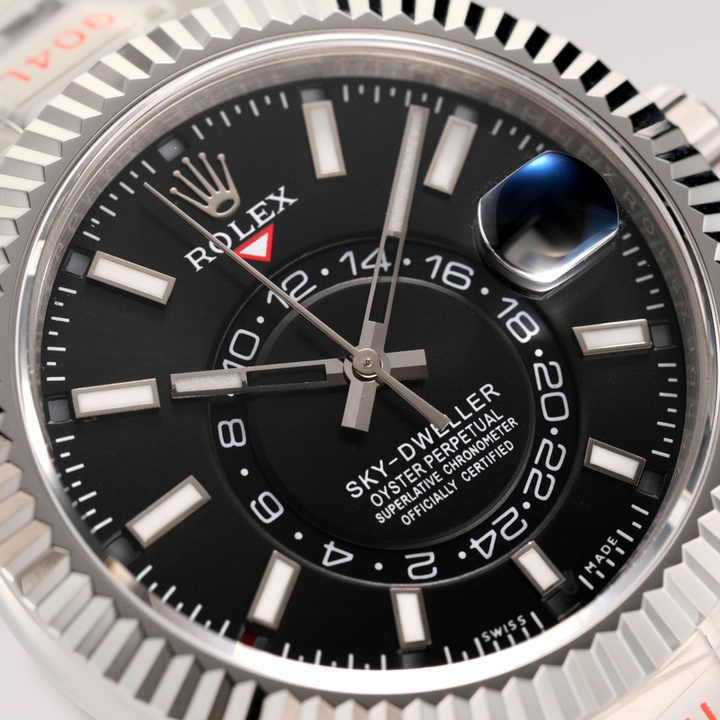 Sky-Dweller Bright black Oyster, 42 mm, Oystersteel and white gold