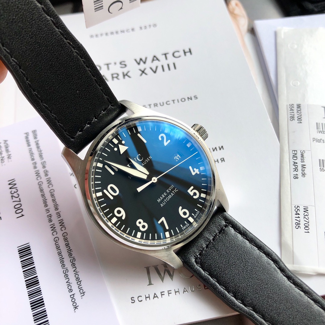 IWC Pilot Mark XVIII IW327001