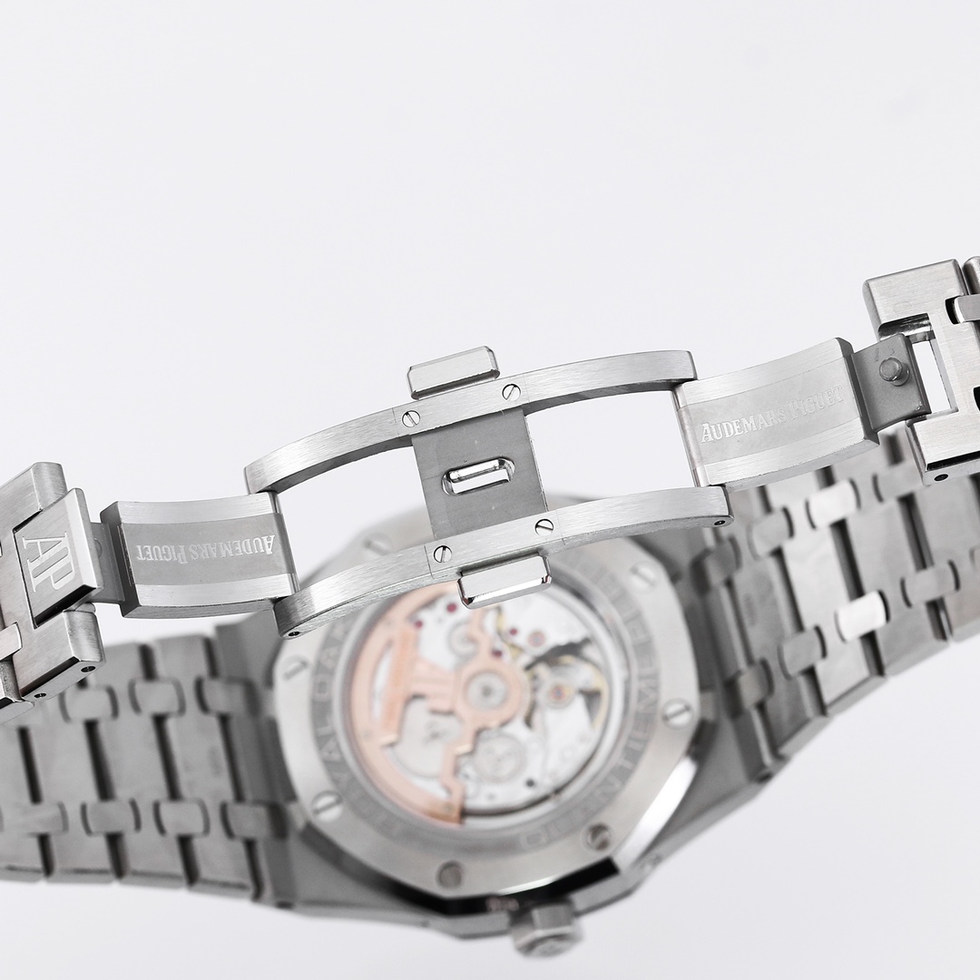 Royal Oak Perpetual Calendar 26574TI.OO.1220TI.01