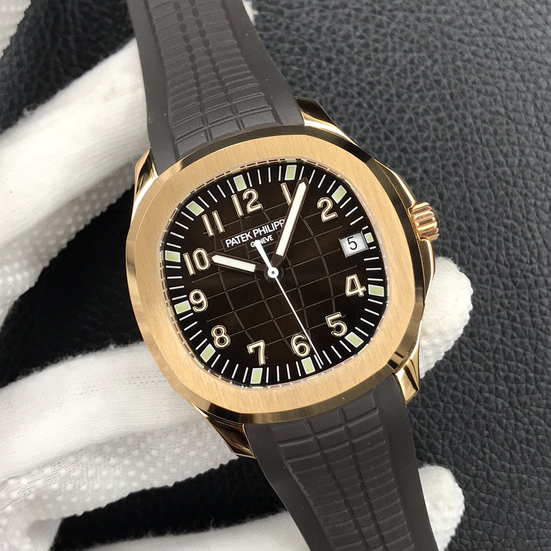 Patek Philippe Aquanaut 5167R-001