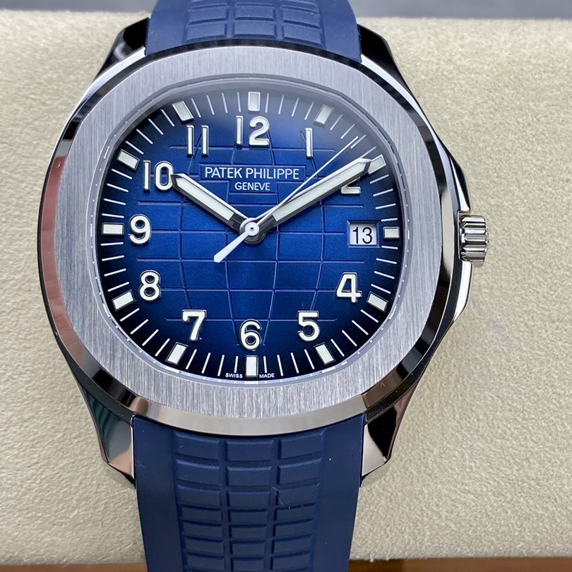 Patek Philippe Aquanaut 5168G-001