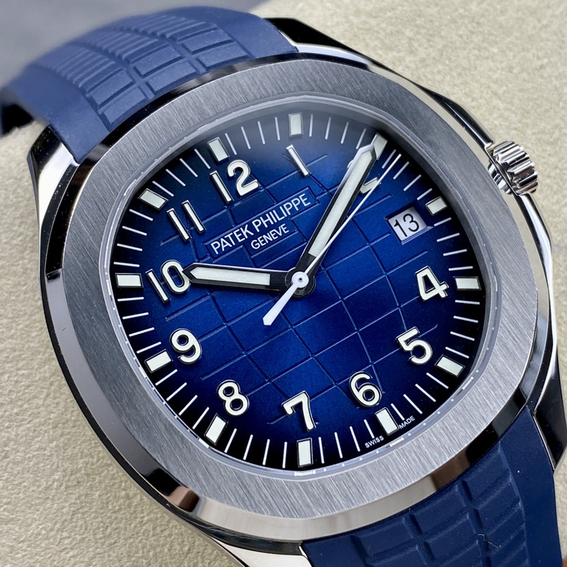 Patek Philippe Aquanaut 5168G-001