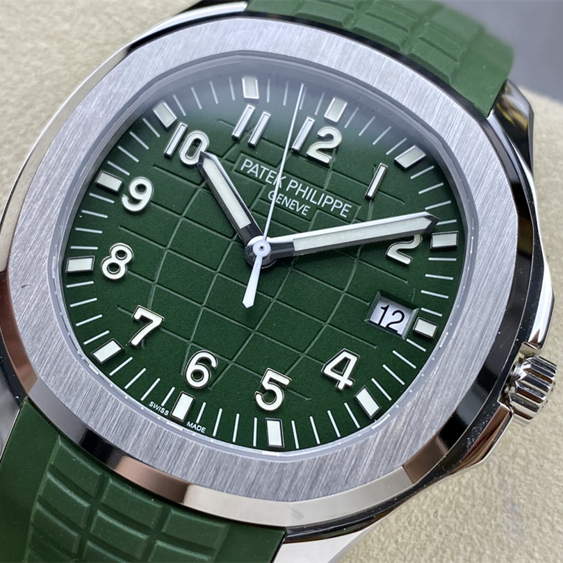 Patek Philippe Aquanaut 5168G-010