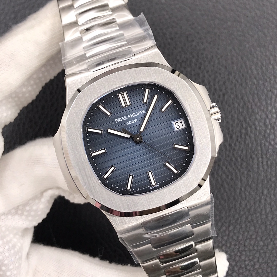 Patek Philippe Nautilus 5711 1A-001