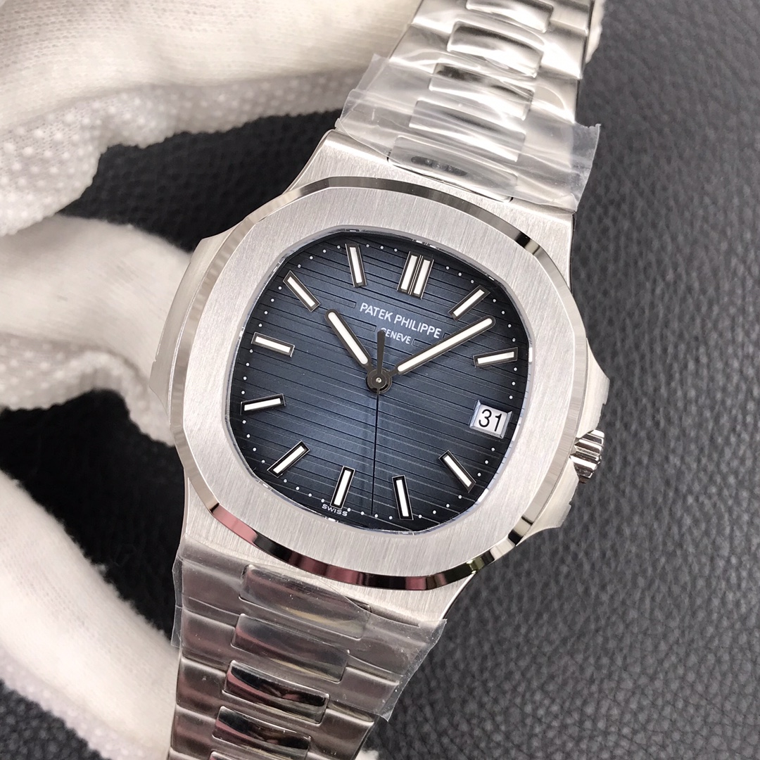 Patek Philippe Nautilus 5711 1A-001