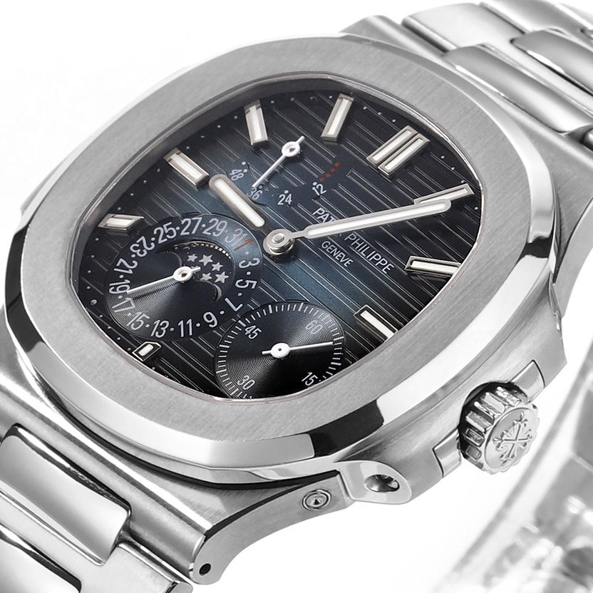 Patek Philippe Nautilus 5712