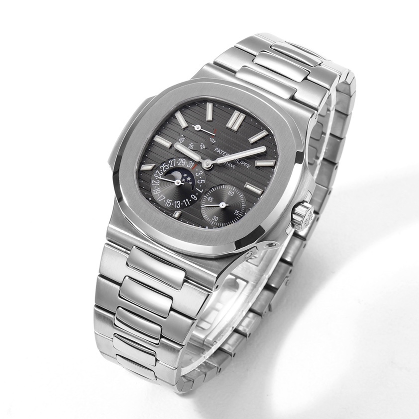 Patek Philippe Nautilus 5712G