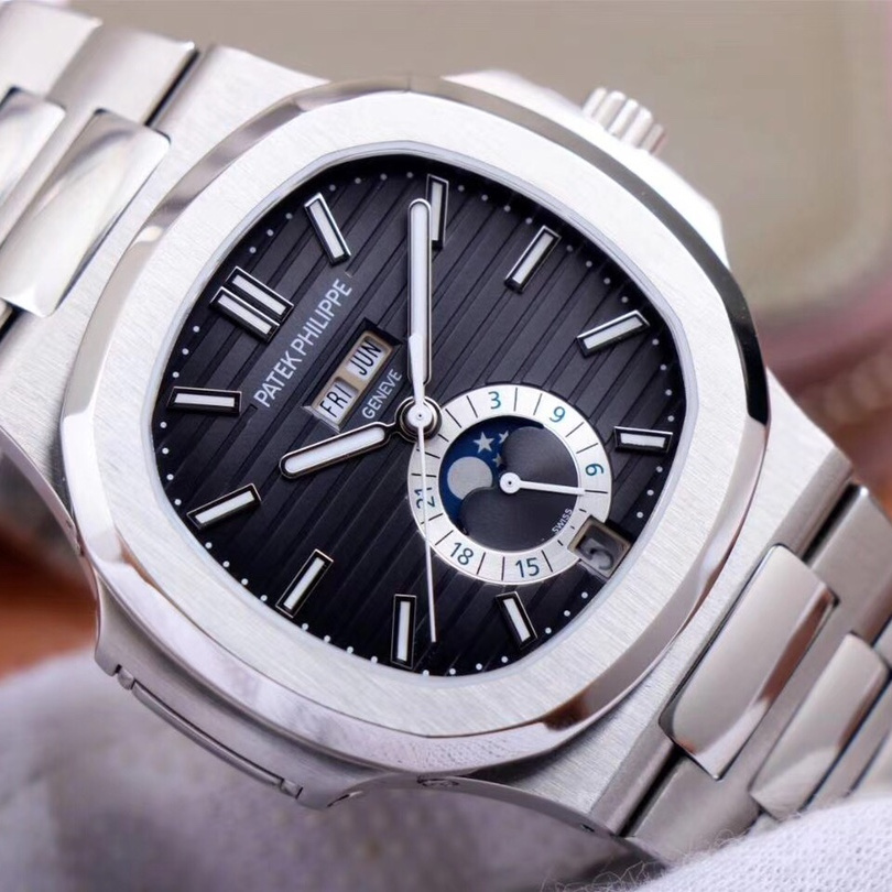 Patek Philippe Nautilus 5726 1A-001